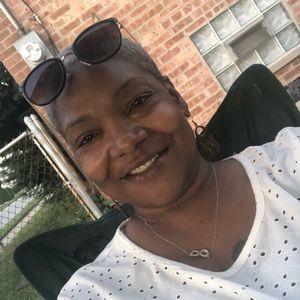 Meet your Posher, Lark